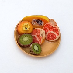 Image of Fruit on a plate 5